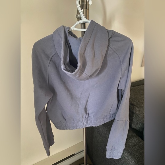 Gymshark cropped hoodie - Picture 2 of 2